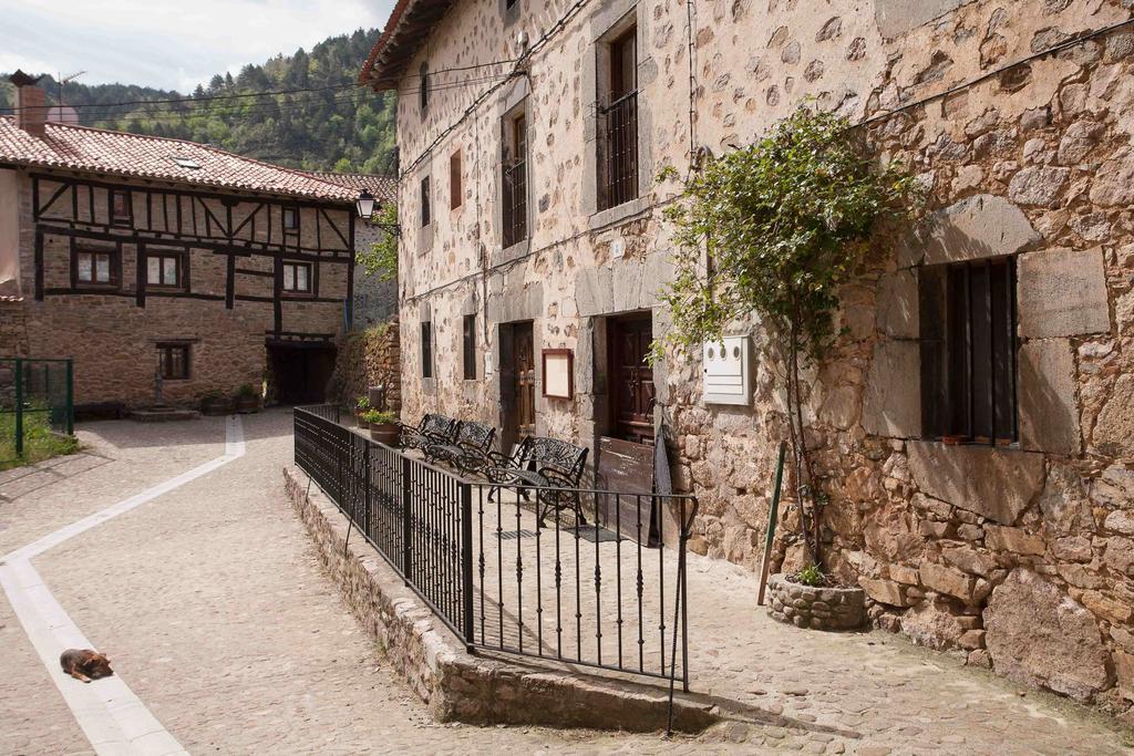 Posada De Urreci Aldeanueva de Cameros Exterior foto